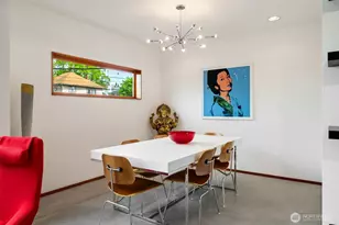 209 12th Ave E, Seattle, WA 98102 - Photo 17