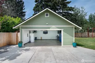 20818 77th Pl W, Edmonds, WA 98026 - Photo 29
