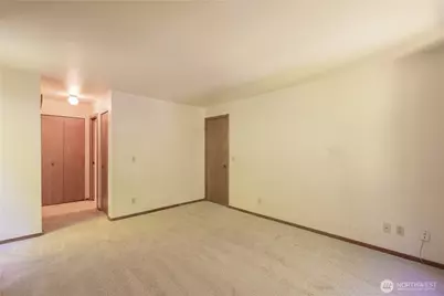 3921 108th Avenue NE #201A, Bellevue, WA 98004 - Photo 15