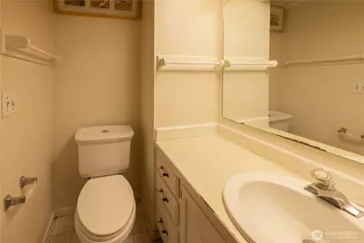 3921 108th Avenue NE #201A, Bellevue, WA 98004 - Photo 21