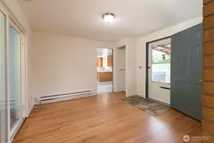 14808 Larch Way, Lynnwood, WA 98087 - Photo 7