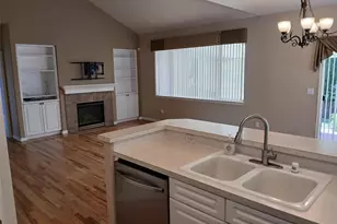 9202 169th St E, Puyallup, WA 98375 - Photo 5