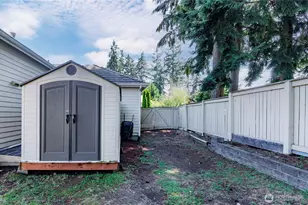 9208 Vancouver Dr NE, Lacey, WA 98516 - Photo 29