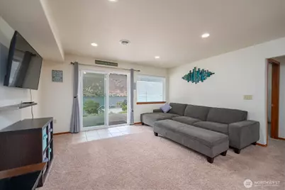 32611 Lakeshore Drive NE, Coulee City, WA 99115 - Photo 21
