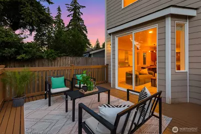1756 Monroe Avenue NE, Renton, WA 98056 - Photo 27