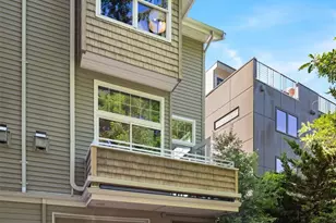 3302 W Government Way, Seattle, WA 98199 - Photo 31