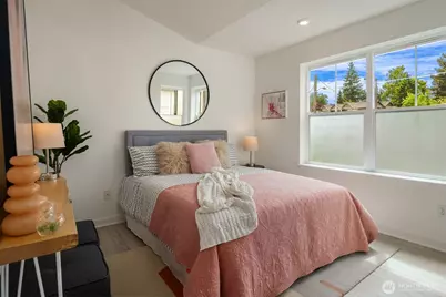 3302 W Government Way #Unit A, Seattle, WA 98199 - Photo 23