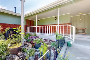 412 SW Parkview St, Milton-Freewater, OR 97862 - Photo 29