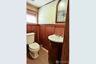 14323 12th Avenue SW, Burien, WA 98166 - Photo 17