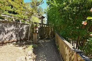 14323 12th Ave SW, Burien, WA 98166 - Photo 3