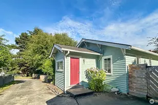 1813 Gise St, Port Townsend, WA 98368 - Photo 15