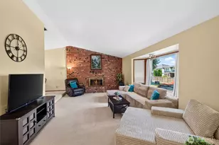 5000 NE 6th St, Renton, WA 98059 - Photo 3