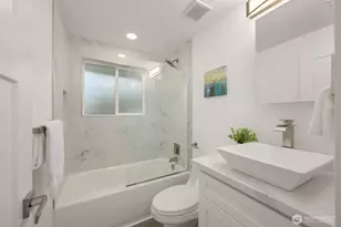 1210 E Seattle St, Kent, WA 98030 - Photo 15