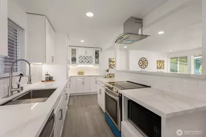 1210 E Seattle St, Kent, WA 98030 - Photo 9
