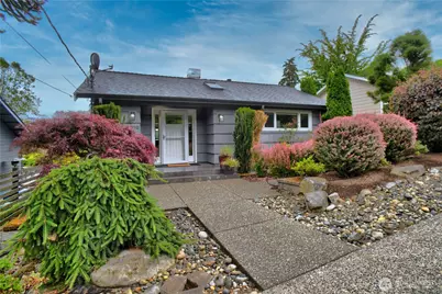 4030 26th Avenue W, Seattle, WA 98199 - Photo 1