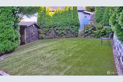 4030 26th Avenue W, Seattle, WA 98199 - Photo 27