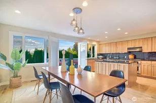 4030 26th Ave W, Seattle, WA 98199 - Photo 7