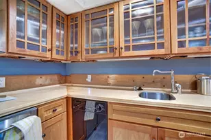 4030 26th Ave W, Seattle, WA 98199 - Photo 19