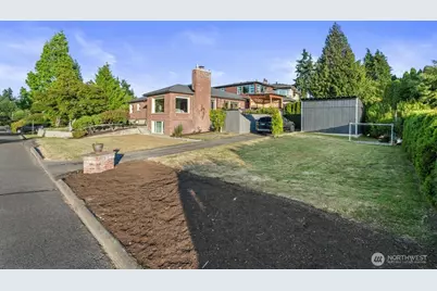 422 Crown Drive, Everett, WA 98203 - Photo 7