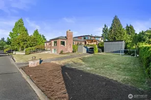 422 Crown Dr, Everett, WA 98203 - Photo 7