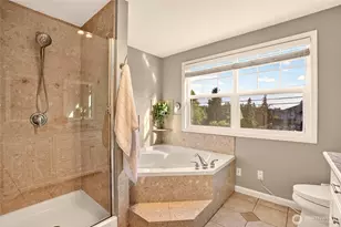 6229 NE 196th St, Kenmore, WA 98028 - Photo 11