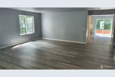 9525 S 221st Place, Kent, WA 98031 - Photo 13