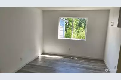 9525 S 221st Place, Kent, WA 98031 - Photo 23