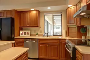 16724 NE 22nd St, Bellevue, WA 98008 - Photo 7