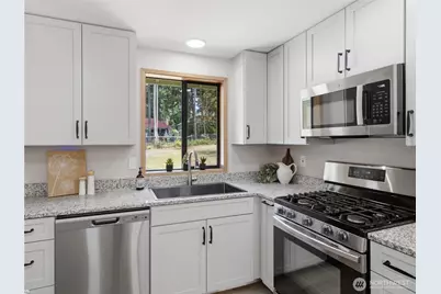 10398 Frontier Place NW, Silverdale, WA 98383 - Photo 17