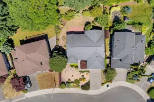 6211 145th St SE, Everett, WA 98208 - Photo 3