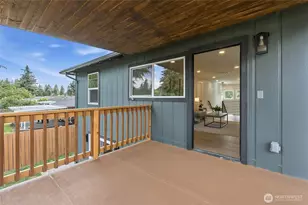 111 Tule Lake Rd E, Tacoma, WA 98445 - Photo 21