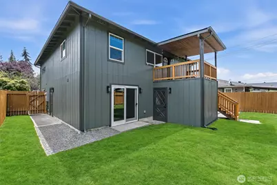 111 Tule Lake Road E, Tacoma, WA 98445 - Photo 35