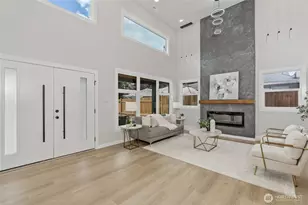 111 Tule Lake Rd E, Tacoma, WA 98445 - Photo 5
