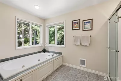 15153 Sunrise Drive NE, Bainbridge Island, WA 98110 - Photo 29