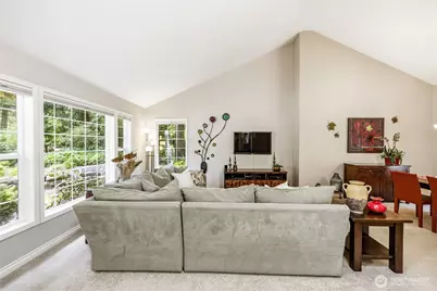 15153 Sunrise Drive NE, Bainbridge Island, WA 98110 - Photo 9