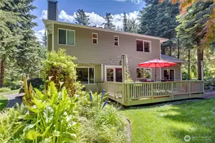 15153 Sunrise Drive NE, Bainbridge Island, WA 98110 - Photo 17