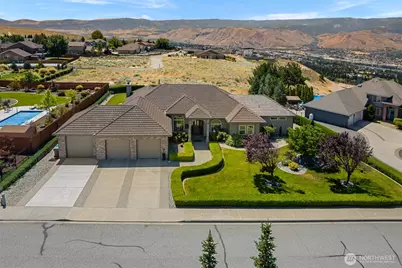 2286 Grand Avenue, East Wenatchee, WA 98802 - Photo 3