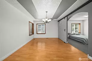 928 127th Street Street Ct E, Tacoma, WA 98445 - Photo 9