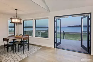 2805 N Bluff Rd, Greenbank, WA 98253 - Photo 11