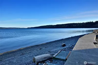 2805 N Bluff Road, Greenbank, WA 98253 - Photo 33