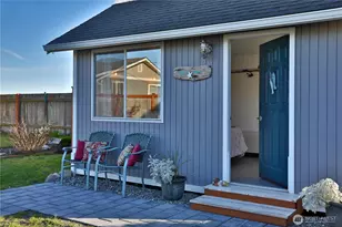 2805 N Bluff Rd, Greenbank, WA 98253 - Photo 25