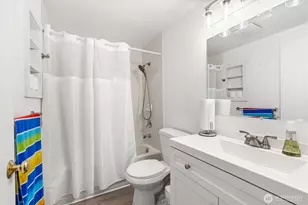2805 NE 125th St, Seattle, WA 98125 - Photo 19