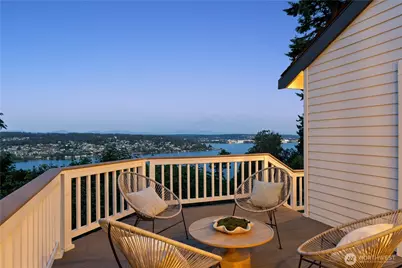 7712 89th Place SE, Mercer Island, WA 98040 - Photo 17