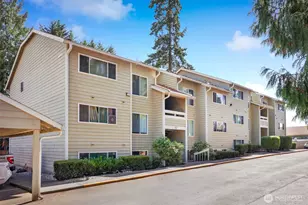 20325 19th Ave NE, Shoreline, WA 98155 - Photo 1