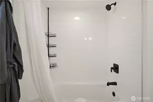 9016 12th Ave SW, Seattle, WA 98106 - Photo 27