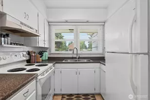306 Douglas St, Longview, WA 98632 - Photo 15