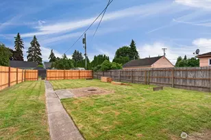 306 Douglas St, Longview, WA 98632 - Photo 21