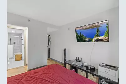 121 Vine Street #303, Seattle, WA 98121 - Photo 19