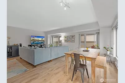 121 Vine Street #303, Seattle, WA 98121 - Photo 3