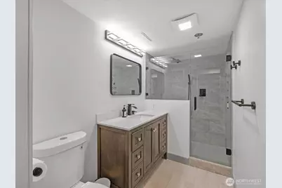 121 Vine Street #303, Seattle, WA 98121 - Photo 17